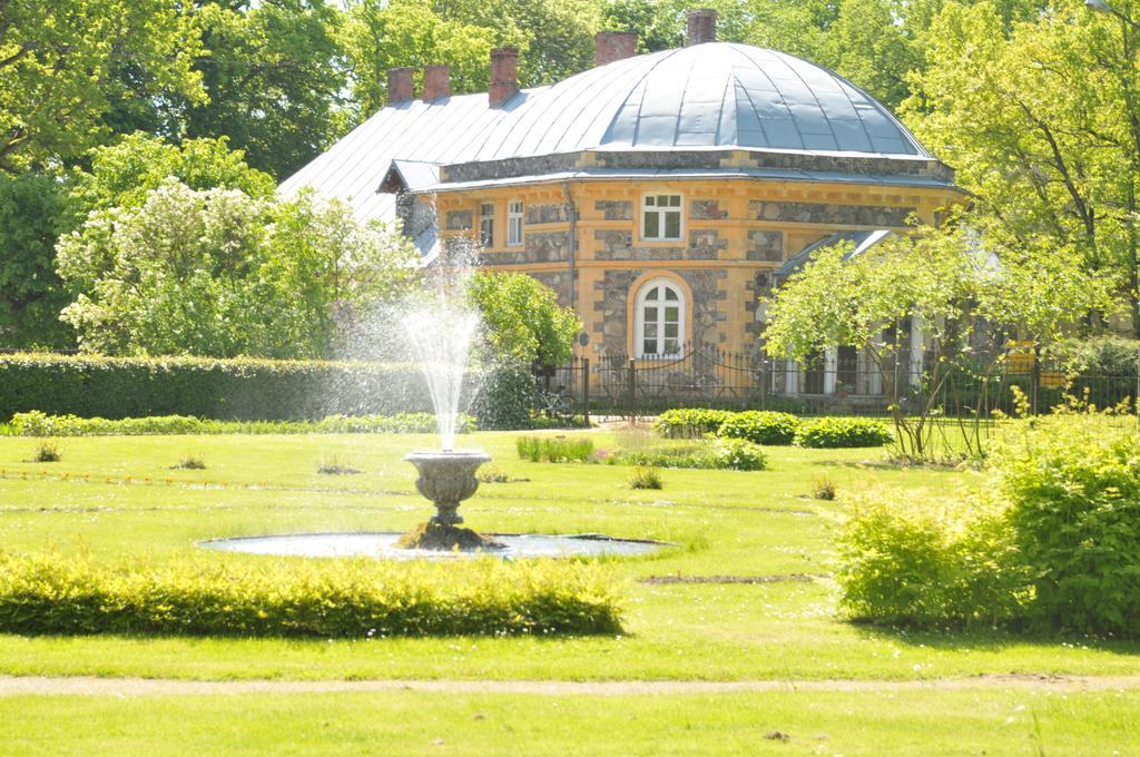 Krimuldas Muiza Sigulda Exterior photo